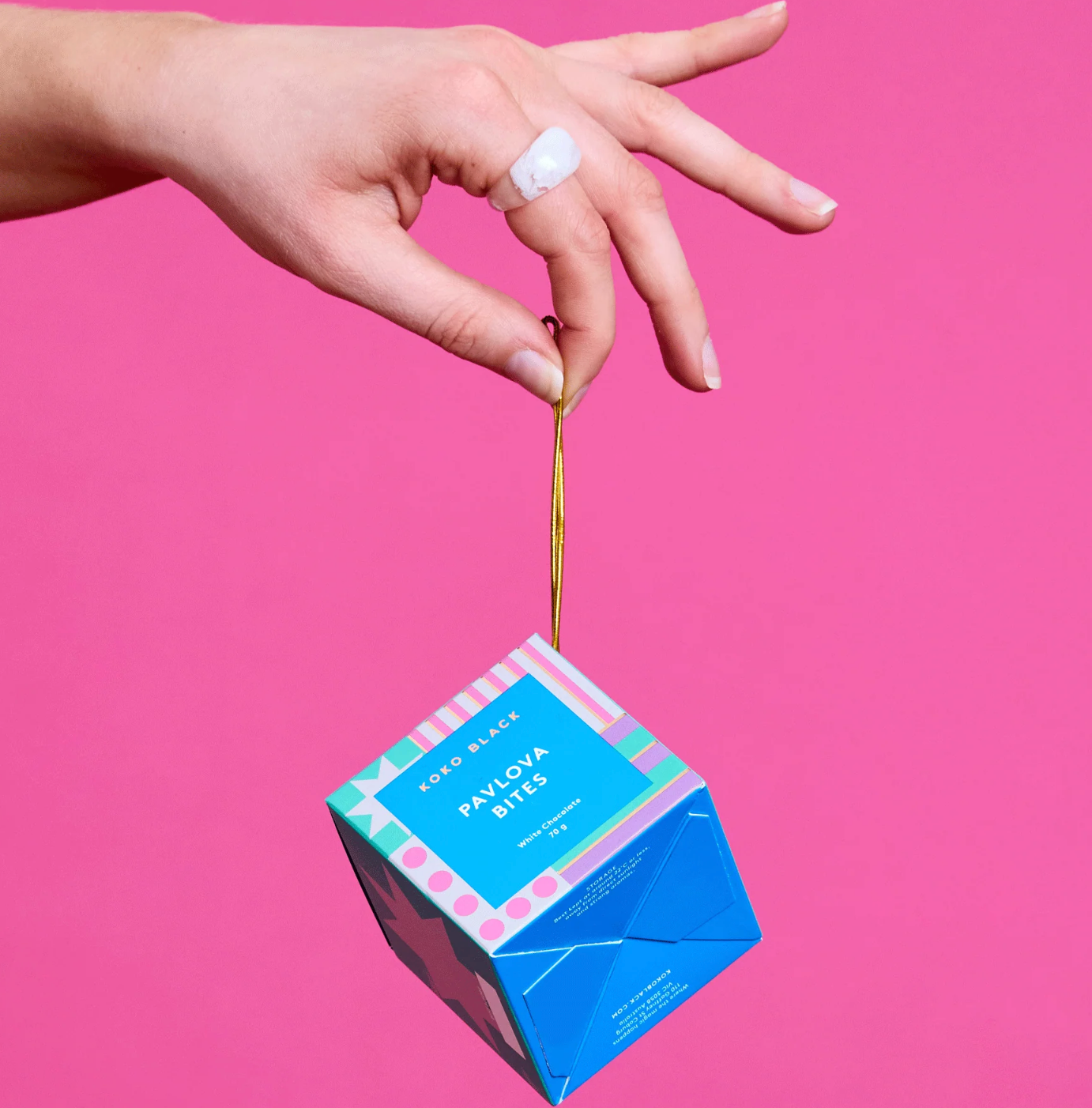 Koko Black Pavlova Bites [Cube]